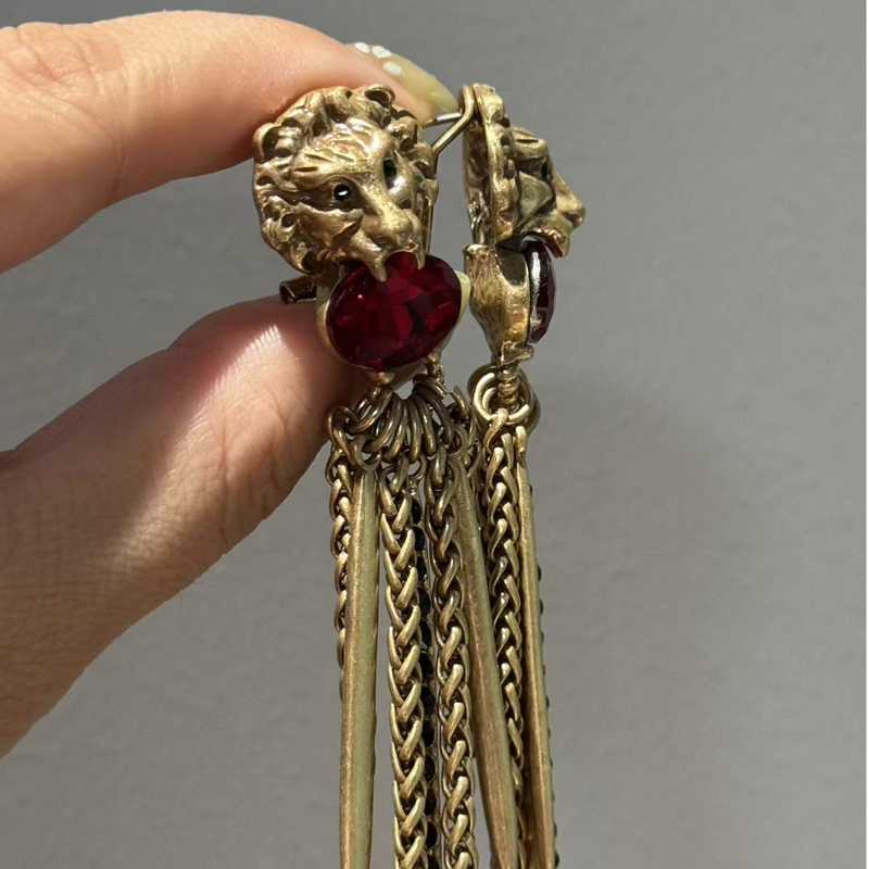 Vintage Fashion Jewelry Brands - Brincos Longos de Luxo com Cabeça