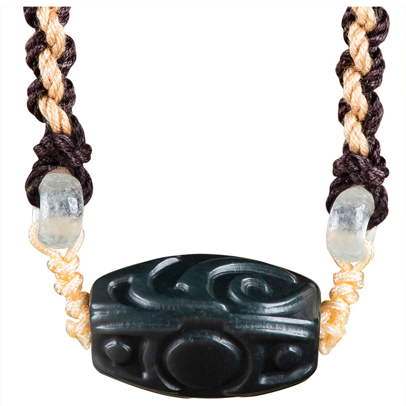 Colar com Pingente de Jade Het - Vintage Fashion Accessories avaliação e preço