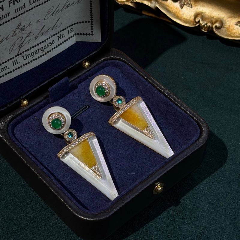 Brincos Vintage de Concha Verd - Vintage Fashion Jewelry Brands avaliação e preço