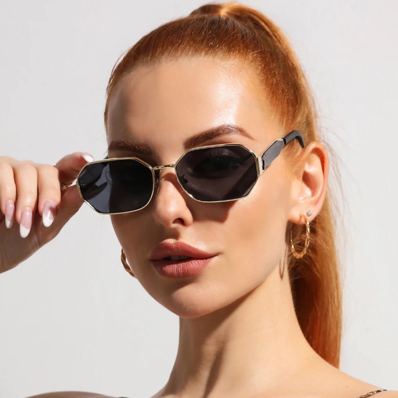 Novos Óculos de Sol Vintage da - Vintage Fashion Female avaliação e preço