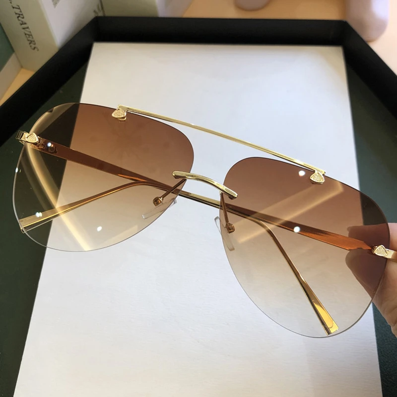 Óculos de Sol Vintage Sem Aro  - Vintage Fashion Female avaliação e preço