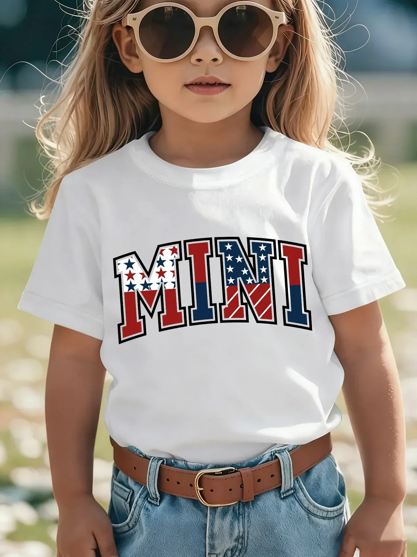 Camiseta Infantil com Estampa  - Vintage Fashion Font avaliação e preço