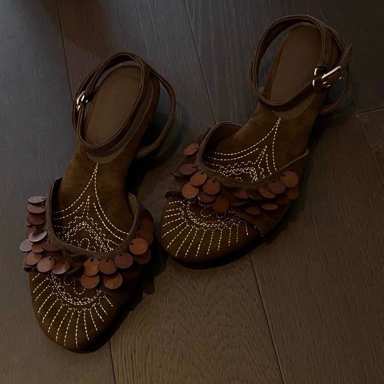 Novas Sandálias Femininas de V - Vintage Fashion Female avaliação e preço