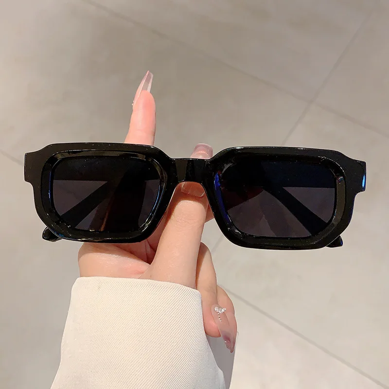 Óculos de Sol Retangulares Vin - Vintage Fashion Aesthetic avaliação e preço