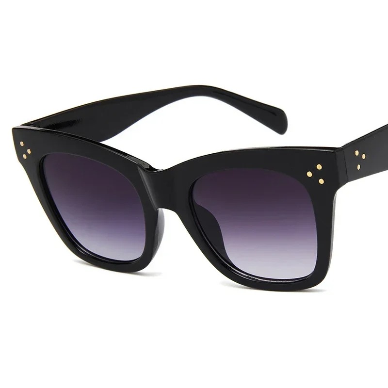 Óculos de Sol Retrô Quadrados  - Vintage Fashion Female avaliação e preço