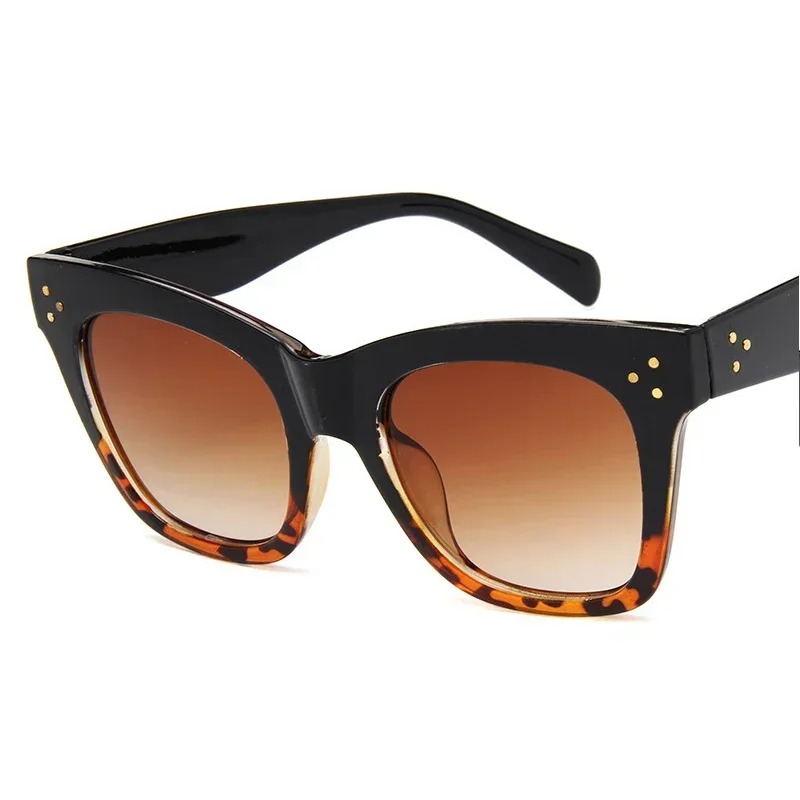 Óculos de Sol Retrô Quadrados  - Vintage Fashion Female avaliação e preço