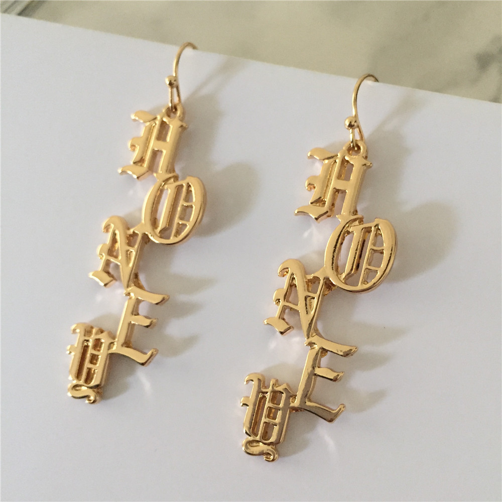 Brincos Pendentes Super Exclus - Vintage Fashion Font avaliação e preço